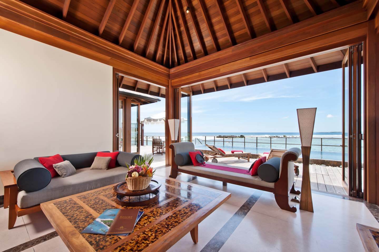 Paradise Island Resort & Spa